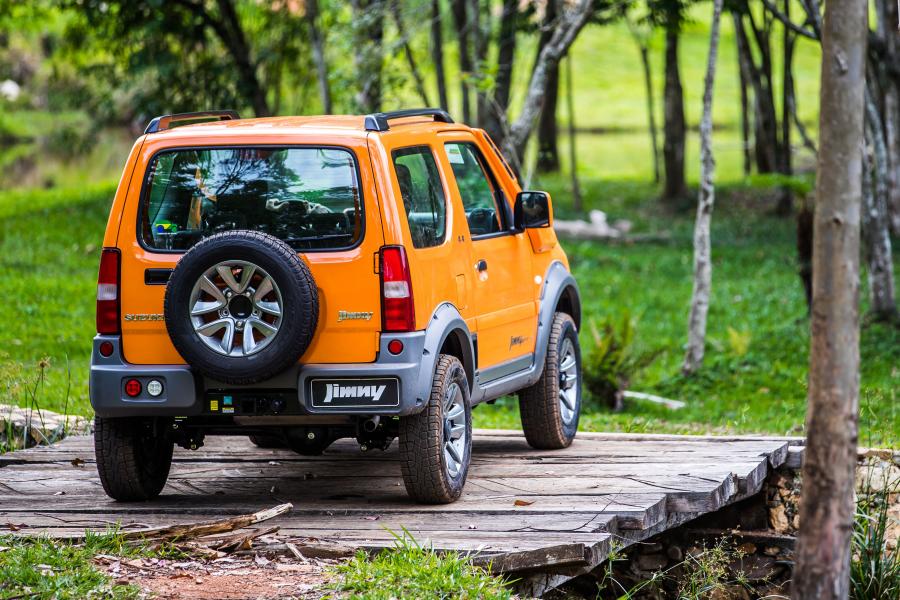  Suzuki Jimny 4SPORT (JB43) 2016 года  (фото 3 из 40)